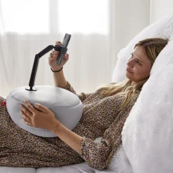 Coussin ergonomique avec support porte-téléphone*Gifi Best